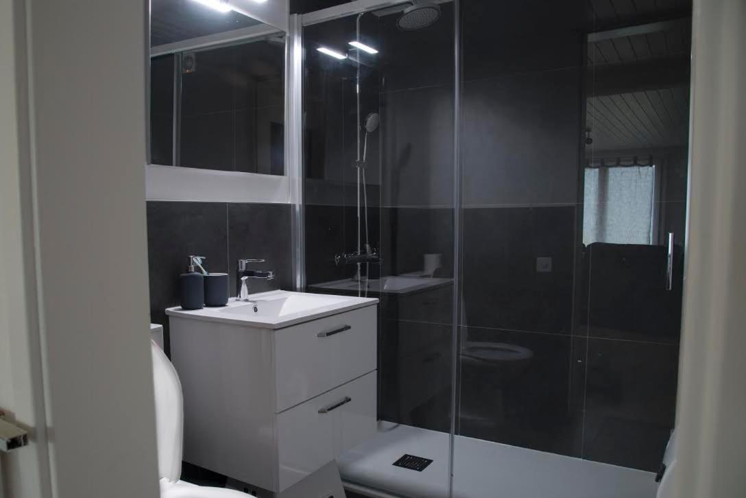 Modern Charme Studio In Chalet Villa Ponto Valentino ภายนอก รูปภาพ